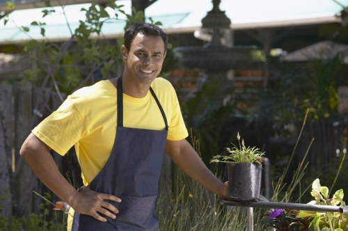 Gardeners New Cross secure online payment illustration